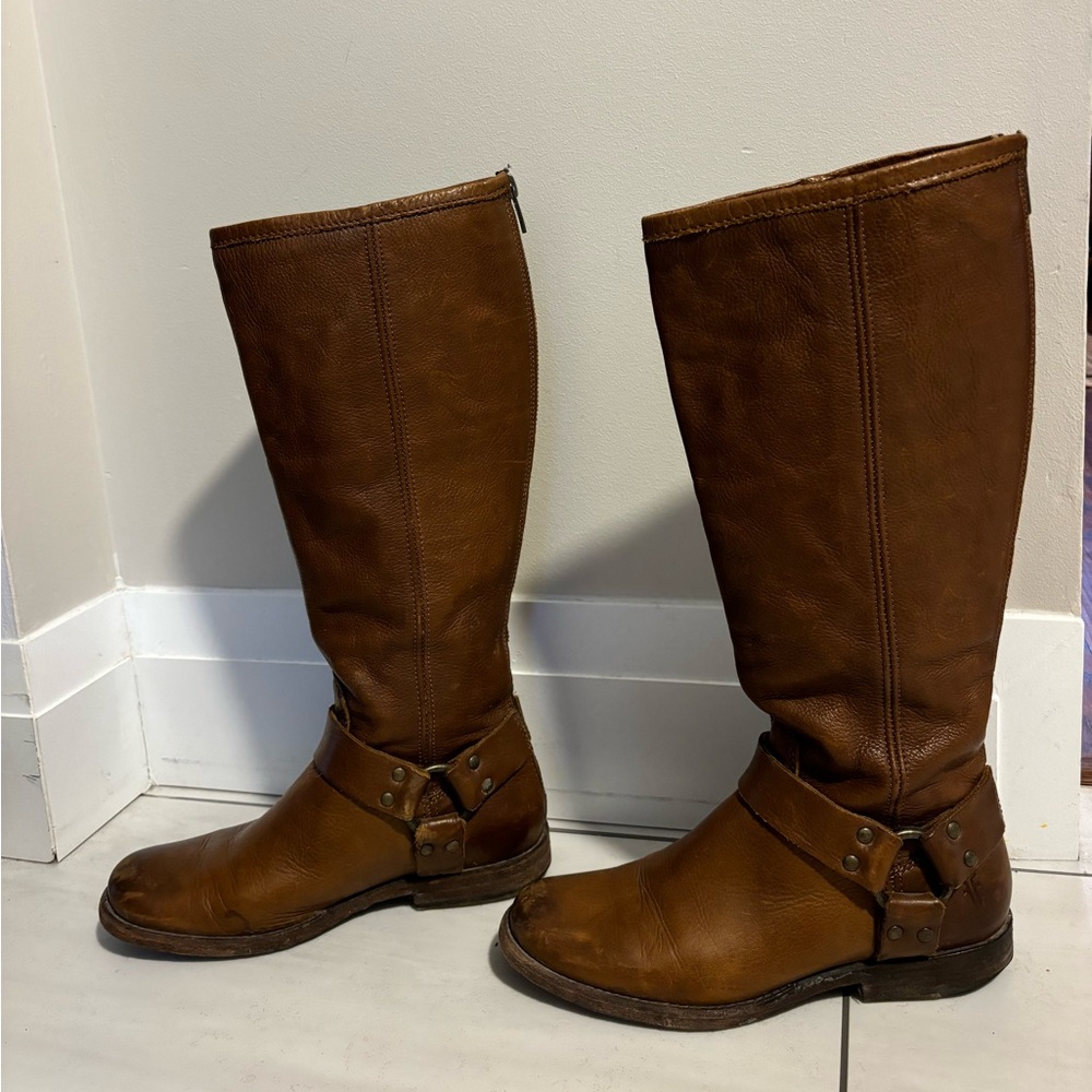 Classic Frye Philip Harness Boot - Picture 2 of 10